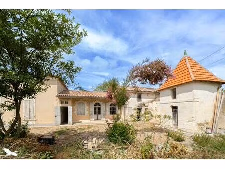 vente maison 7 pièces 241 m² saint-denis-de-pile (33910)