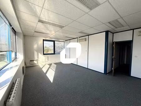 location bureaux 43 m²