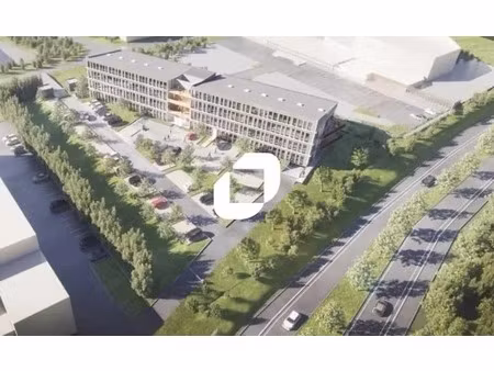 location bureaux 280 m² à 3 966 m²