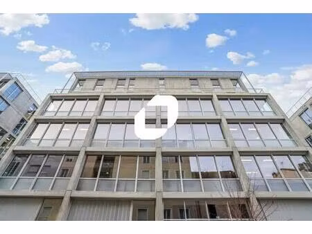 location bureaux 125 m² à 922 m²