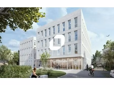 location bureaux 239 m² à 545 m²