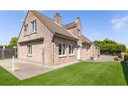 huis te koop in middelkerke met 4 slaapkamers