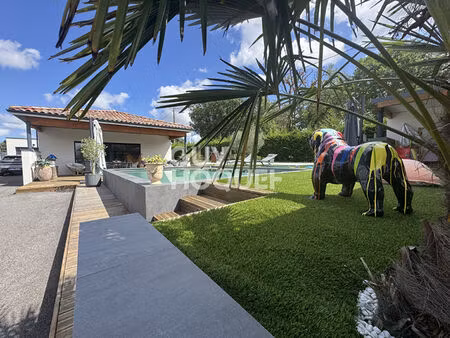 ** à louer à fronton - superbe villa 5 pièces avec piscine **