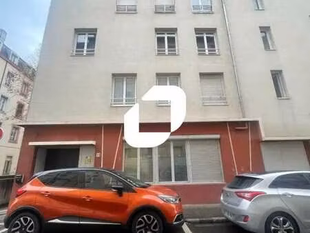 location bureaux 650 m²