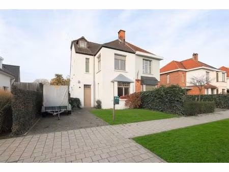 huis te koop in edegem met 4 slaapkamers