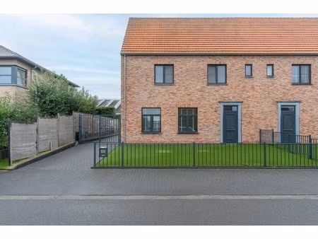 huis te huur in weelde