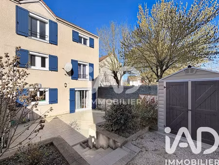maison à plaisir (78370)