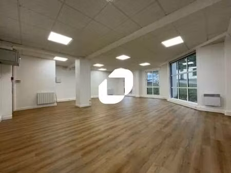 vente bureaux 70 m²