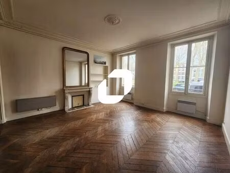 vente bureaux 68 m²