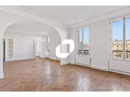 vente bureaux 121 m²