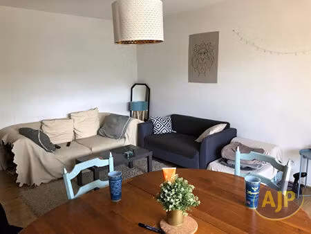 location appartement 4 pièces 77 m² à nantes (44300)