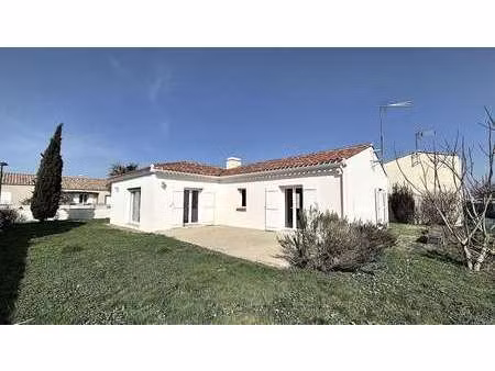 vente maison à saint-michel-en-l'herm (85580) : à vendre / 92m² saint-michel-en-l'herm