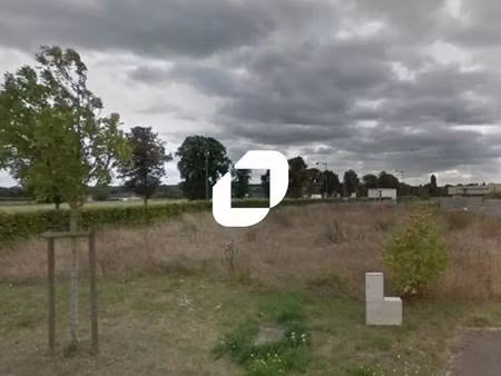 vente terrain 1 200 m² à 3 200 m²