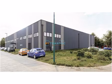 location local commercial