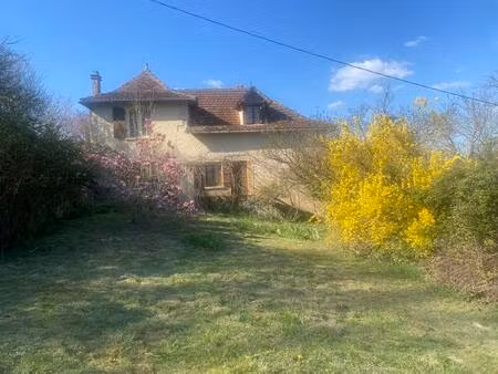 vente maison 4 pièces 105 m² figeac (46100)