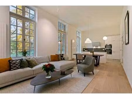 appartement 2 pièces dans un parc historique