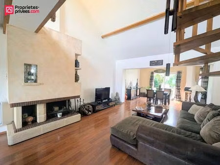 maison individuelle 7 pièces de 145m² avec jardin clos de 660m²