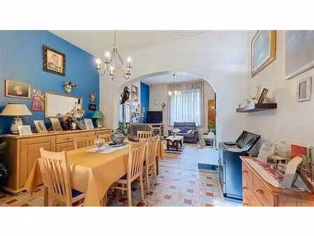 spacieuse maison avec jardin et garage