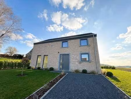 ? lot 1 - maison neuve 4 façades à vendre !