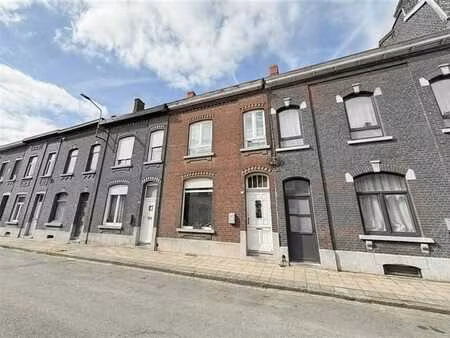 charmante maison 2ch et jardin