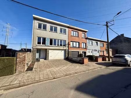 superme maison bel étage avec cave  garage et jardin