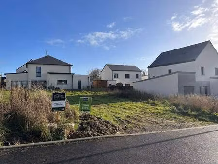 terrain constructible viabilisé à vendre