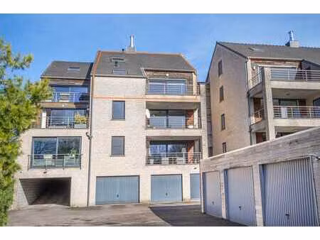 splendide appartement 2 chambres avec terrasse et 2 garages