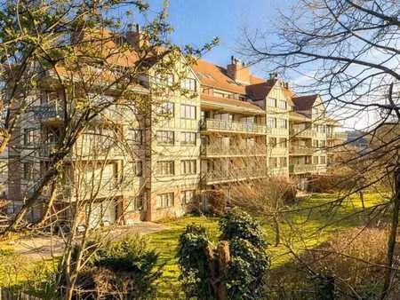 duplex 133 m² - 3 ch. - 2 terrasses - parking int. + ext.