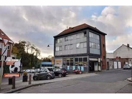 immeuble mixte à rénover entièrement