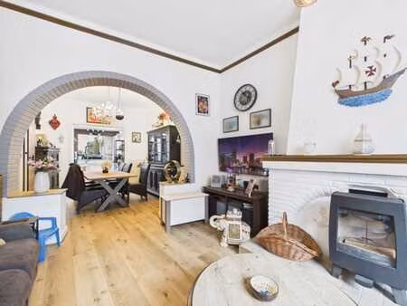 maison unifamiliale 4 ch avec jardin et terrasse à auderghem