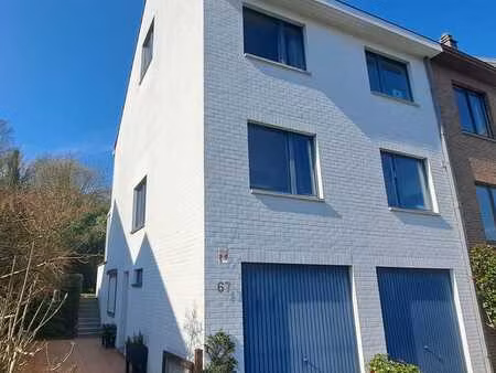 maison 3 façades 4 ch et bureau avec jardin et terrasse