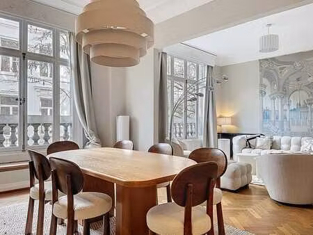 chatelain - appartement 3 chambres meublé