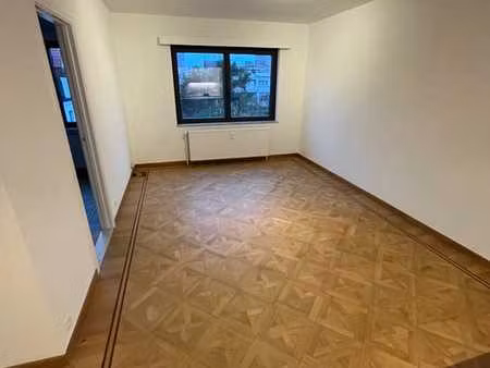 appartement rénové à boulevard lambermont 430 full équipé