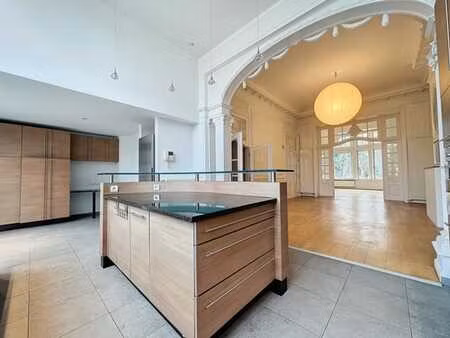 cinquantenaire - triplex 4 chambres avec terrasses