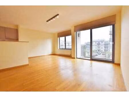 auderghem - appartement 2 chambres + terrasse