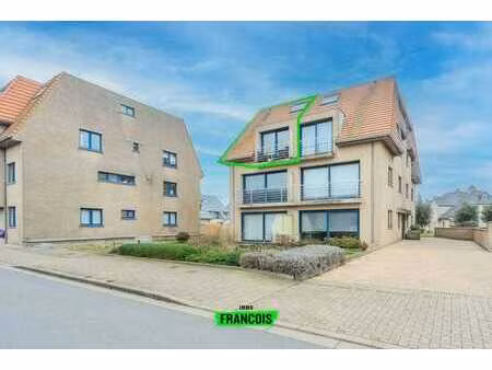 duplex spacieux et pratique avec deux chambres à quelques p…