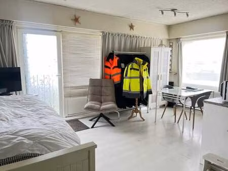 ? gezellige studio te koop aan zee – vosseslag  de haan ?...