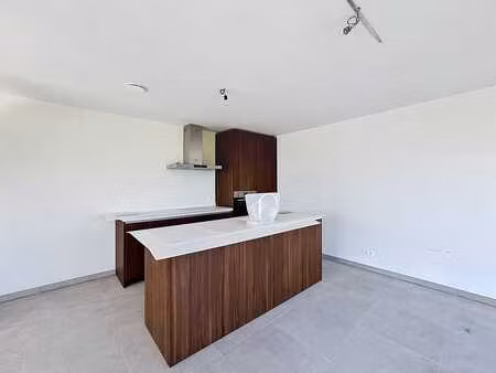 penthouse à louer à snaaskerke