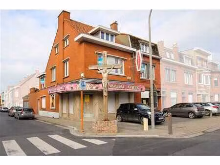 commerce avec appartement