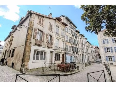 vente immeuble 320 m² bayonne (64100)