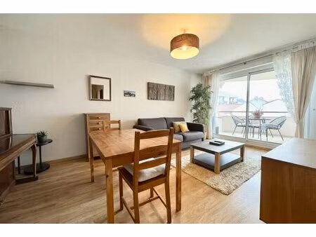 t2 avec terrasse  garage  parking & ascenseur riom