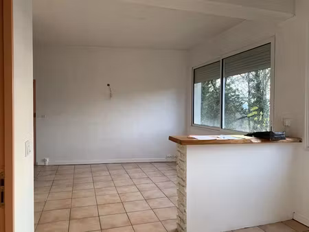 vente appartement 8 pièces 200 m² à thiers (63300)  90 000 €