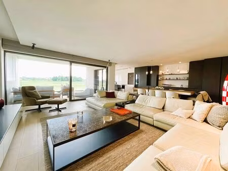 appartement à louer à sterrebeek € 3.750 (lm7mu) - victoire junot location | zimmo