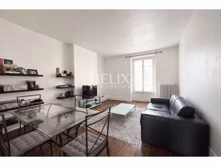 bel appartement traversant 2 pièces beaux volumes à 5 mn du rer a saint germain en en laye
