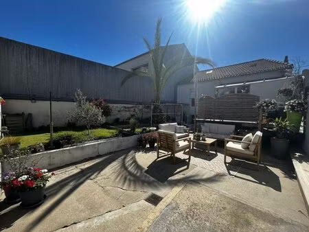 la rochelle maison avec terrasse  confortable aujourd'hui  modulable demain
