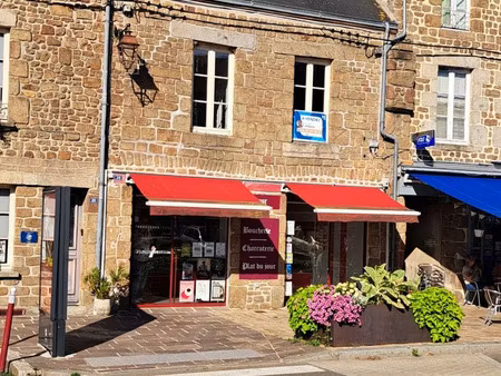 immeuble à lassay-les-châteaux (53110)
