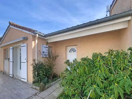 exclusivité nestenn! belle maison de 4 chambres  garage et terrain sur sainte sigolene