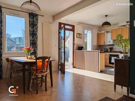 maison 4 pièces 84 m²