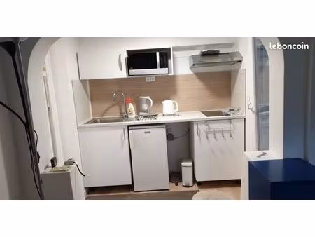 studio 22m2 meublé à 300m rer b gare les baconnets à antony