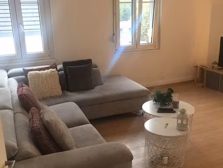 particulier loue appartement 93m2